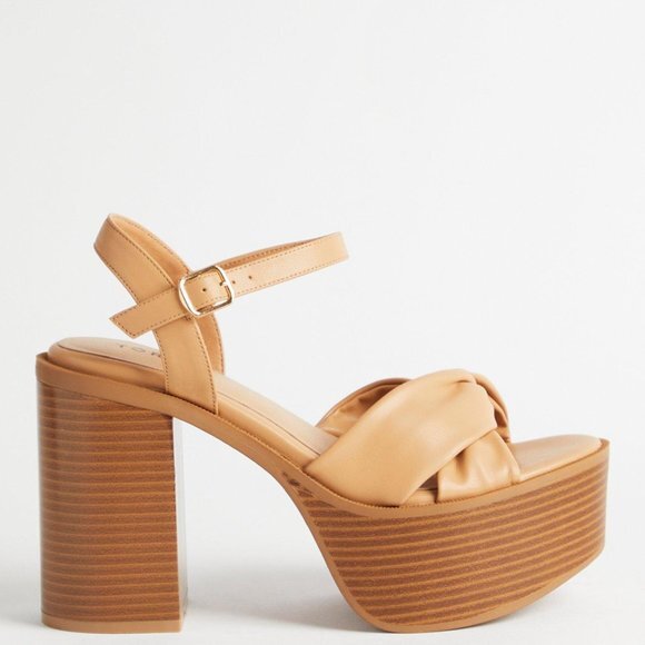 New In Package Torrid Soft Knot Heeled Platform (WW) - Picture 3 of 5